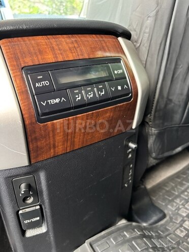 Toyota Land Cruiser Prado 2013, 230,000 km - 3.0 л - Bakı