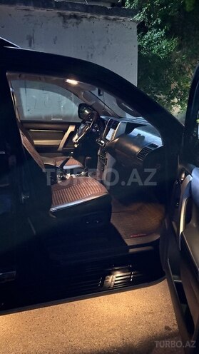 Toyota Land Cruiser Prado 2013, 230,000 km - 3.0 л - Bakı