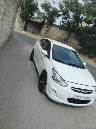 Hyundai Accent 2013, 215,000 km - 1.6 l - Bakı