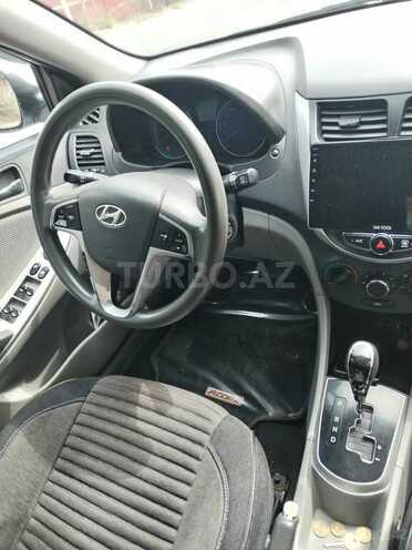 Hyundai Accent 2013, 215,000 km - 1.6 l - Bakı