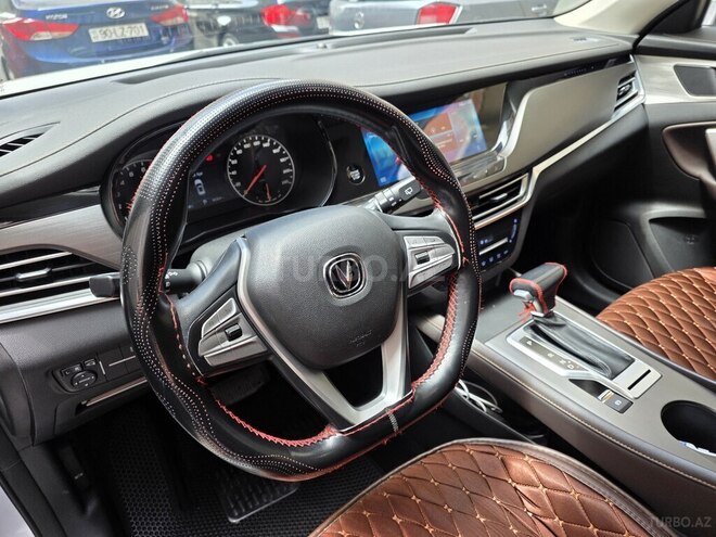 Changan CS 35 Plus 2020, 98,000 km - 1.4 л - Bakı