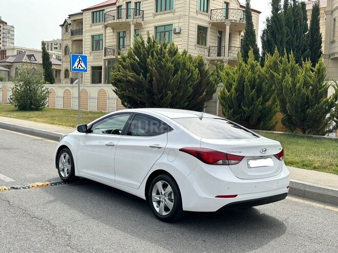 Hyundai Avante 2015, 186,000 km - 1.6 l - Bakı