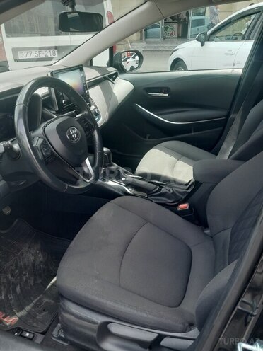 Toyota Corolla 2021, 137,000 km - 1.6 л - Bakı