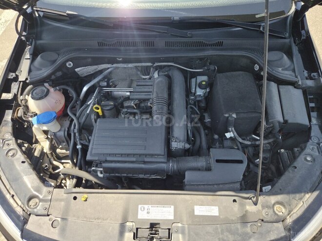 Volkswagen Jetta 2017, 115,411 km - 1.4 л - Bakı
