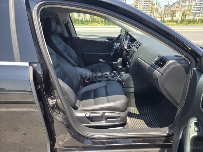 Volkswagen Jetta 2017, 115,411 km - 1.4 л - Bakı