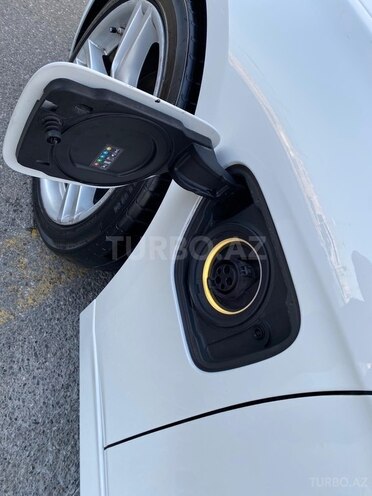 BMW 330e 2018, 149,600 km - 2.0 l - Bakı