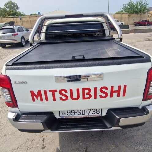 Mitsubishi L200 2022, 16,500 km - 2.4 l - Bakı