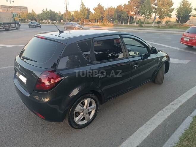 Kia Ceed 2007, 240,000 km - 1.6 l - Bakı