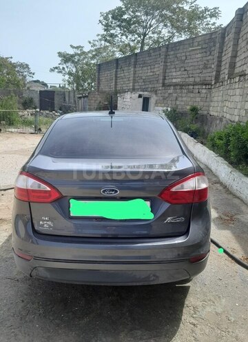 Ford Fiesta 2019, 100,000 km - 1.6 l - Bakı