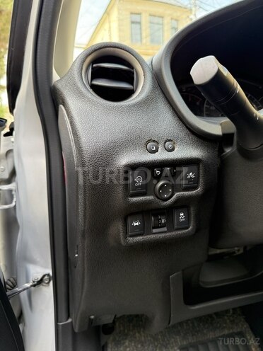 Nissan Note 2014, 67,640 km - 1.2 l - Bakı