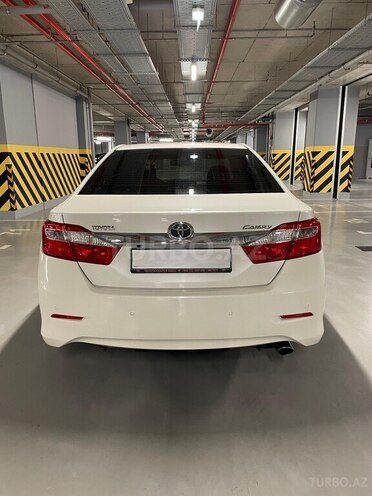 Toyota Camry 2014, 124,960 km - 2.5 l - Bakı