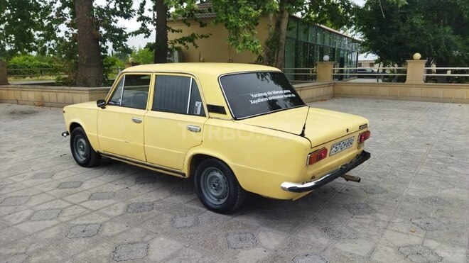 LADA (VAZ) 21011 1981, 82,831 km - 1.5 l - Qazax
