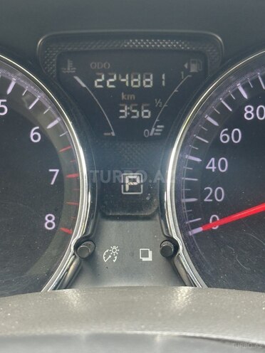 Nissan Sunny 2014, 224,000 km - 1.5 л - Bakı