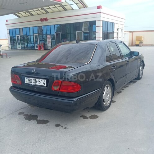 Mercedes E 220 d 1998, 213,546 km - 2.2 л - Bakı