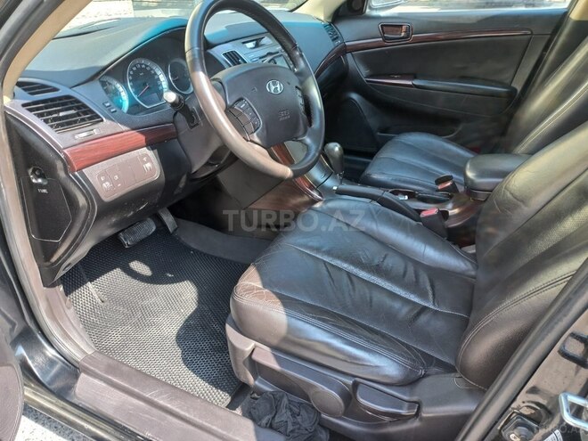 Hyundai Sonata-21