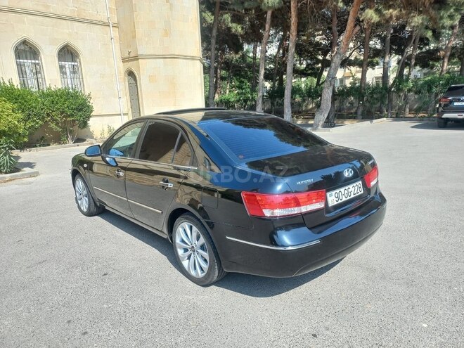 Hyundai Sonata-17