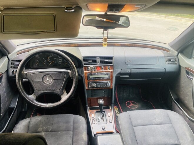 Mercedes C 200 1995, 325,211 km - 2.0 l - Bakı
