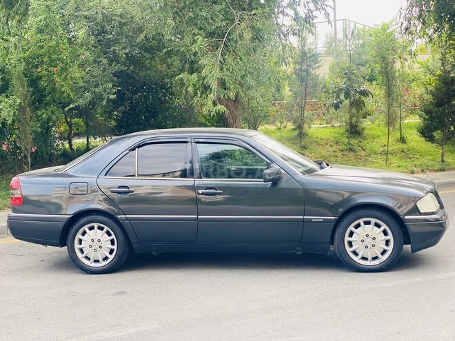 Mercedes C 200 1995, 325,211 km - 2.0 l - Bakı