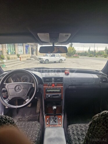 Mercedes C 200 1998, 315,000 km - 2.0 l - Qobustan