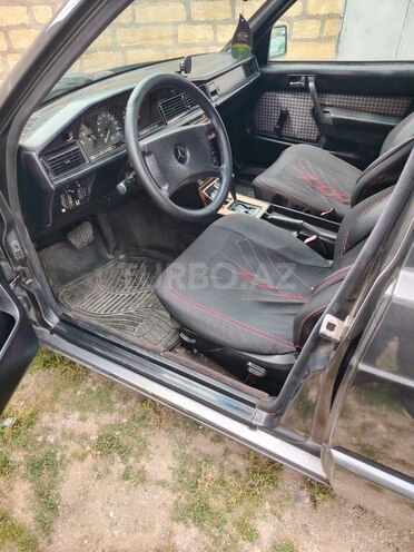 Mercedes 190 1990, 288,101 km - 2.0 l - Şamaxı