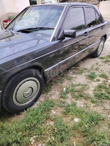Mercedes 190 1990, 288,101 km - 2.0 l - Şamaxı