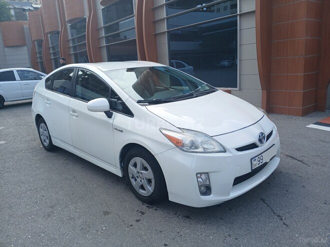 Toyota Prius 2011, 370,000 km - 1.8 l - Bakı