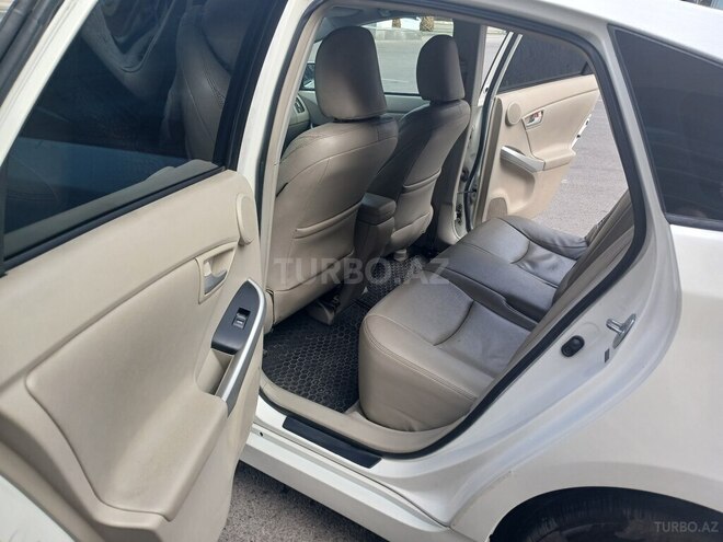 Toyota Prius 2011, 370,000 km - 1.8 l - Bakı