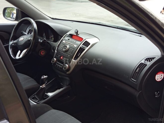 Kia Ceed 2009, 226,000 km - 1.4 л - Bakı