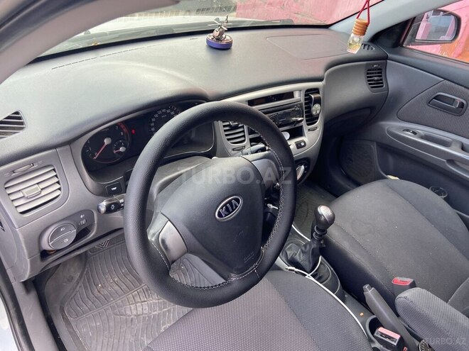 Kia Rio 2006, 196,600 km - 1.4 l - Bakı