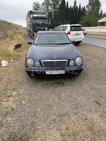 Mercedes E 200 d 2000, 517,000 km - 2.0 l - Tovuz