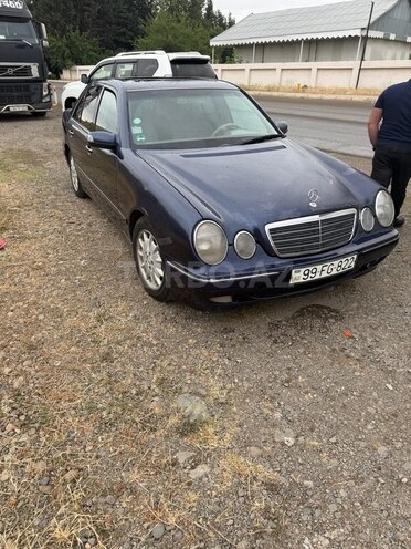 Mercedes E 200 d 2000, 517,000 km - 2.0 l - Tovuz