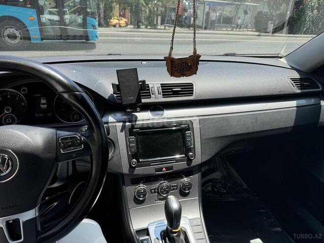 Volkswagen Passat 2014, 161,786 km - 1.8 l - Bakı