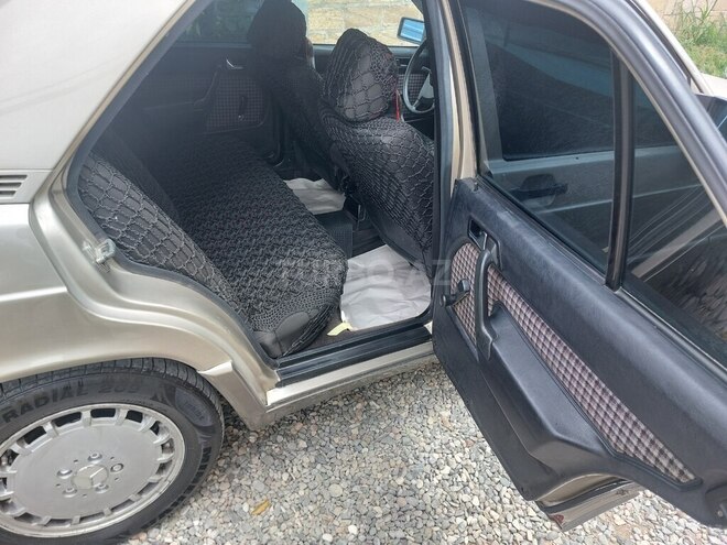 Mercedes 190 1990, 157,486 km - 2.0 л - Bərdə