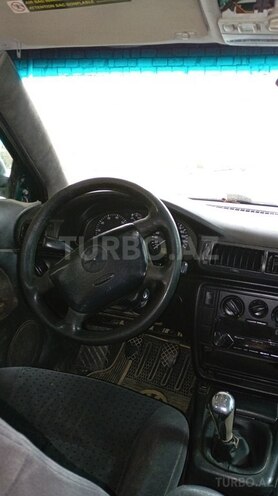 Volkswagen Passat 1998, 543,481 km - 1.8 l - Quba