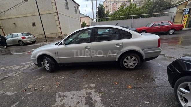 Volkswagen Passat 1999, 220,000 km - 1.8 l - Bakı