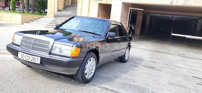 Mercedes 190 1992, 451,197 km - 2.0 л - Bakı
