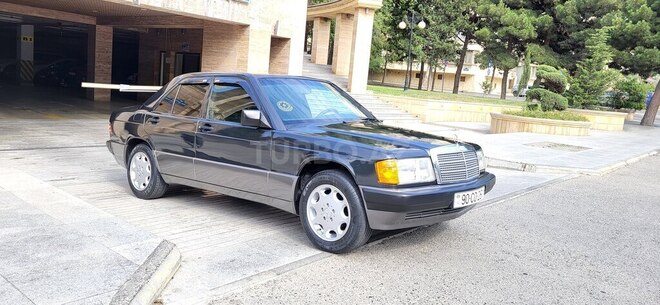 Mercedes 190 1992, 451,197 km - 2.0 л - Bakı
