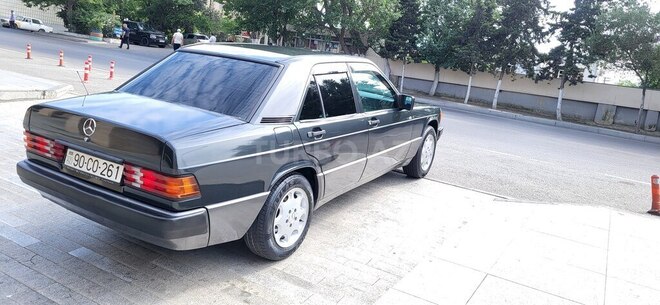 Mercedes 190 1992, 451,197 km - 2.0 л - Bakı