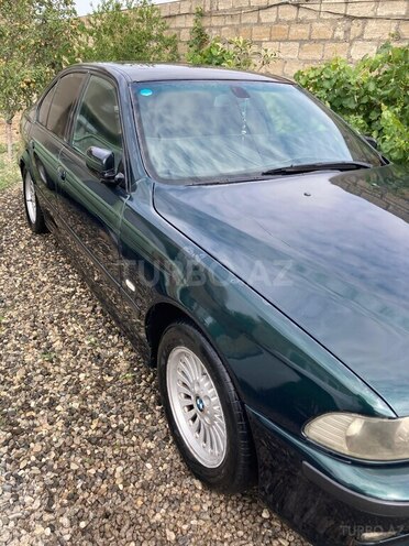 BMW 528 2000, 245,000 km - 2.8 л - Sumqayıt