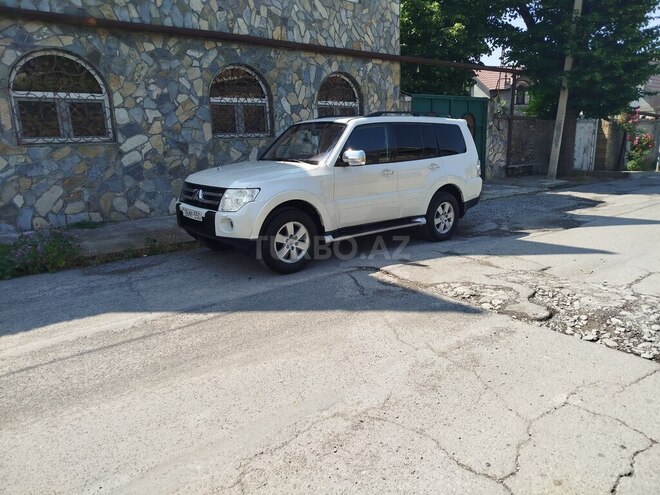 Mitsubishi Pajero 2007, 238,539 km - 3.0 l - Şəki