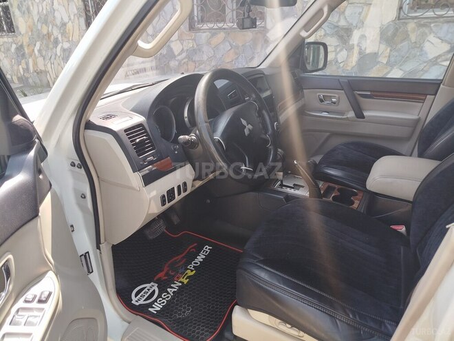 Mitsubishi Pajero 2007, 238,539 km - 3.0 l - Şəki