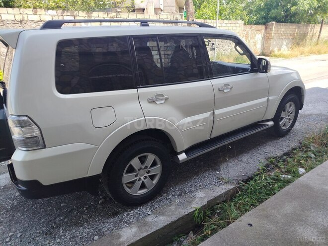 Mitsubishi Pajero 2007, 238,539 km - 3.0 l - Şəki
