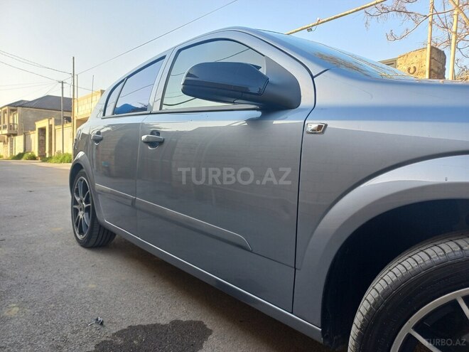 Opel Astra 2006, 244,000 km - 1.4 l - Bakı