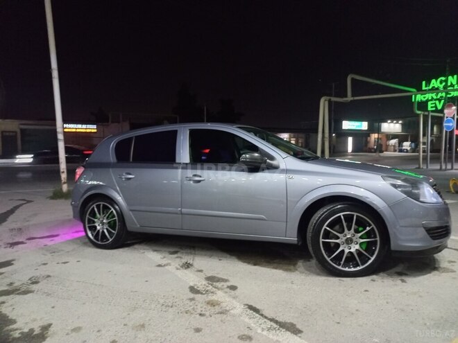 Opel Astra 2006, 244,000 km - 1.4 l - Bakı