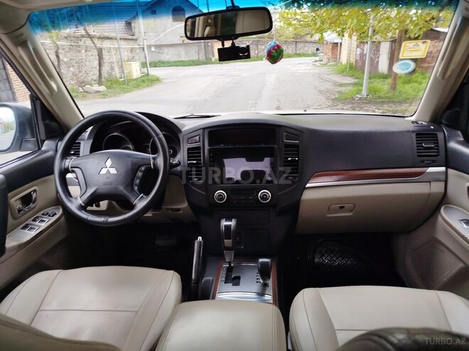 Mitsubishi Pajero 2007, 238,539 km - 3.0 l - Şəki