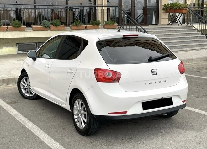SEAT Ibiza 2011, 192,000 km - 1.6 l - Bakı