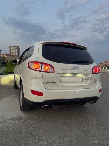 Hyundai Santa Fe 2010, 205,000 km - 2.0 л - Quba