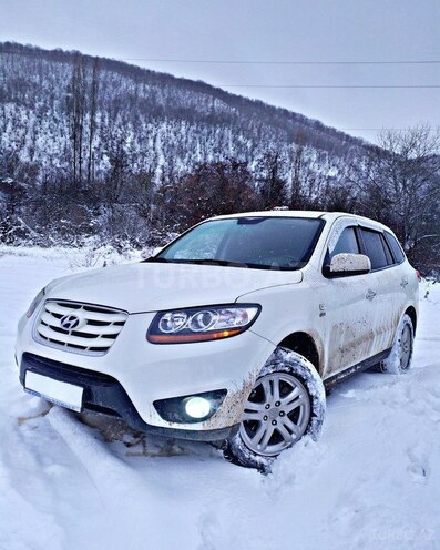 Hyundai Santa Fe 2010, 205,000 km - 2.0 л - Quba