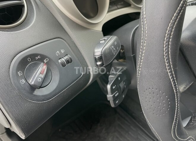 SEAT Ibiza 2011, 192,000 km - 1.6 l - Bakı