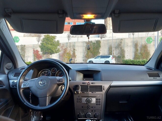Opel Astra 2005, 278,000 km - 1.3 l - Bakı
